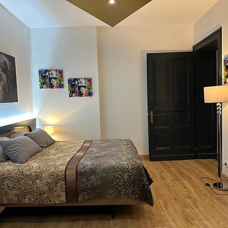 Serenity Bed Palace 2 Metz Gare 外观 照片