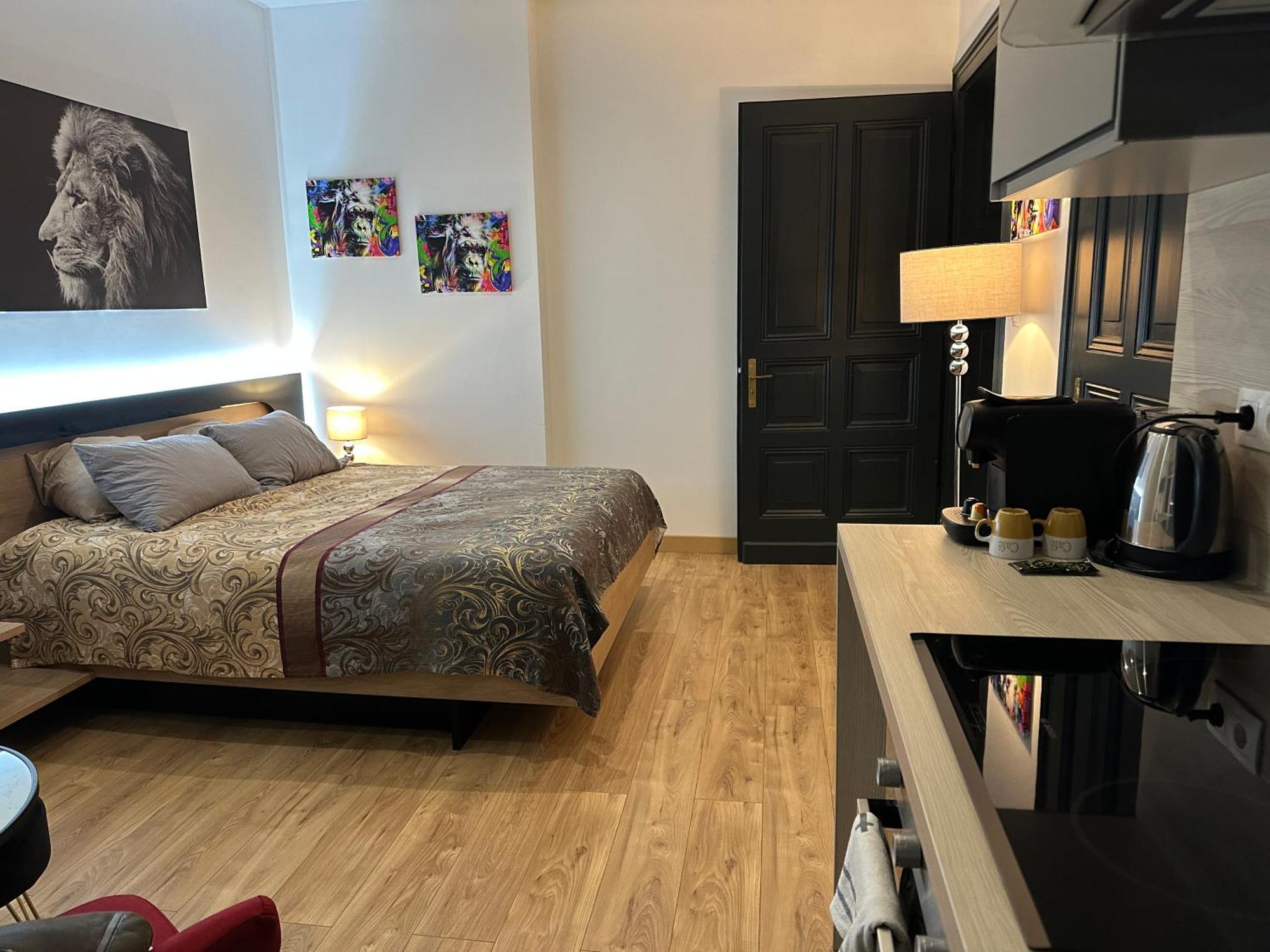 Serenity Bed Palace 2 Metz Gare 外观 照片